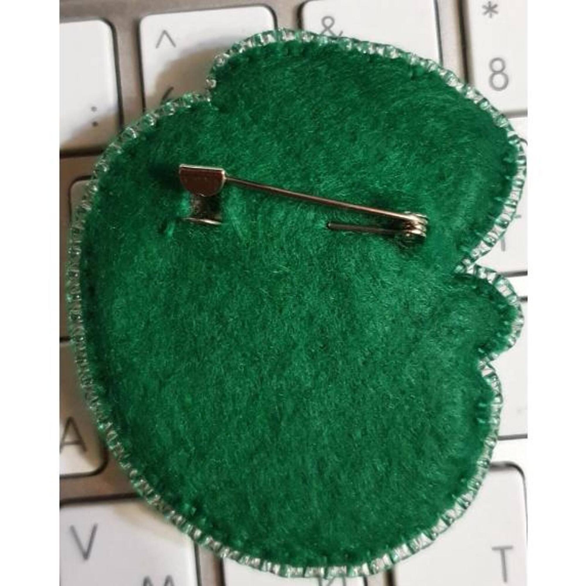 Crystal Art Beadwork Kit For Creating Broоch Chameleon